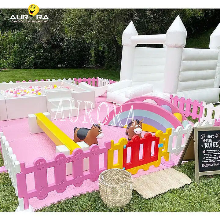 Indoor-Spielplatz Aufblasbare Soft Play Ausrüstung Party Weiße Kugel-Grube für Kinder