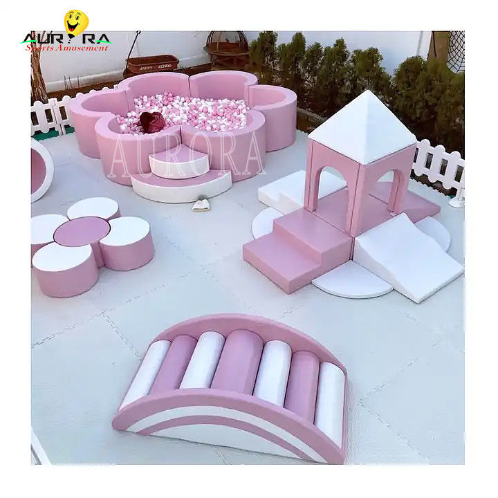 Soft Play Set Spielplatz Pastell Klettern und Spielen Soft Blocks Pink White Flower Mini
