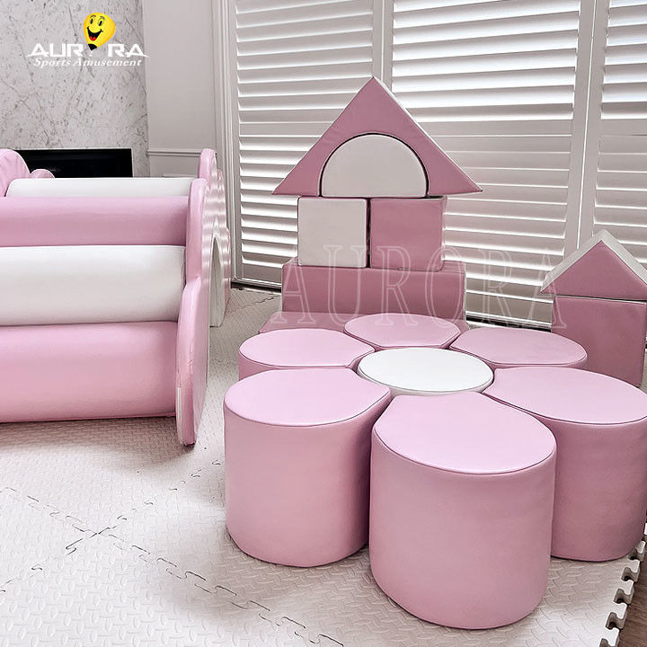 Pastellrosa Weiß Kinder Soft-Play-Ausrüstung Nicht-toxischer Indoor-Soft-Play-Kletter
