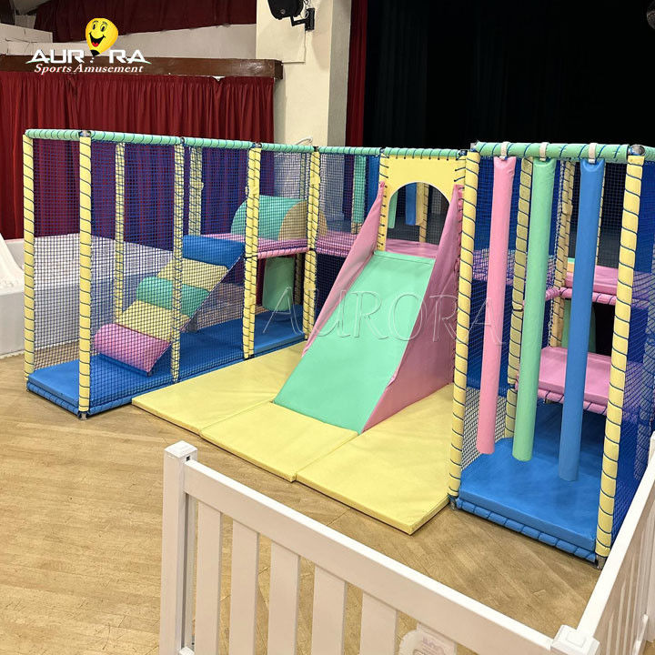 Baby-Soft-Spiel-Set beliebter Spielplatz Innenraum bunter tragbarer Sensorraum