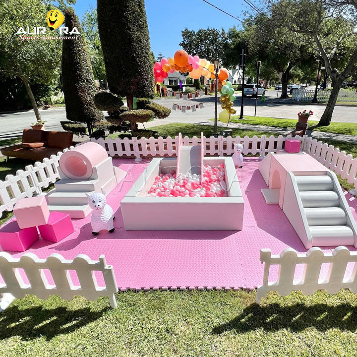Weiß-Rosa Soft Play Ausrüstung Fabrikpreis hohe Qualität Kinder Indoor Mall