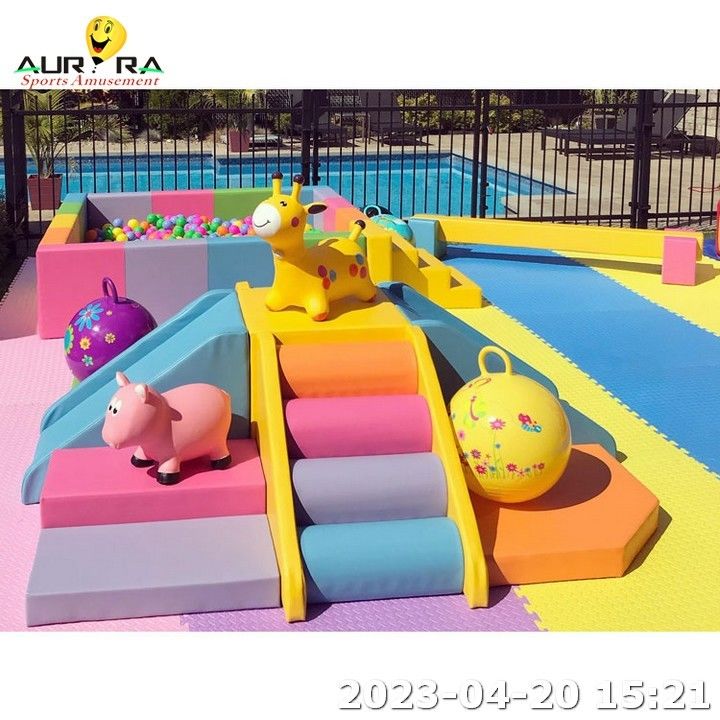 PU-Leder Kinder Soft Play Ausrüstung Block Schaum Indoor Spielplatz Ball Pit Pool Blau