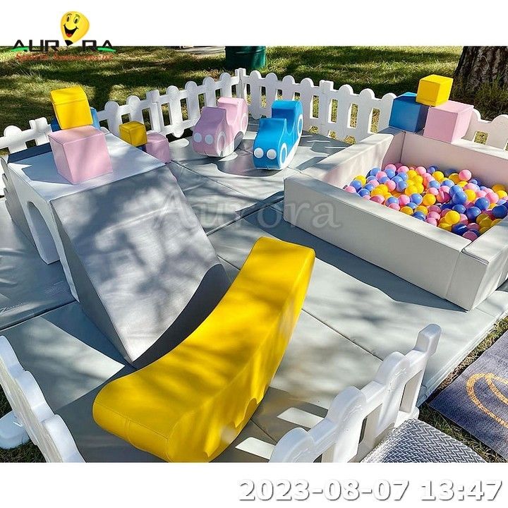 Soft Play Zaun Baby Soft Play Set Ball Pit Mit Rutsche Ozeanbälle Spielplatz