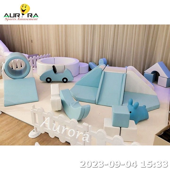 Soft Play-Geschäft zum Verkauf Soft Play-Ausrüstung Soft Play Set Weiß und Rosa