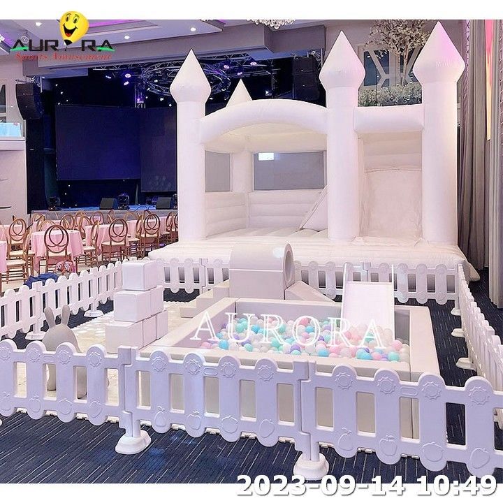 Weiß-Rosa Soft Play Ausrüstung Innenraum Baby Klettern Soft Play Sets Soft Play