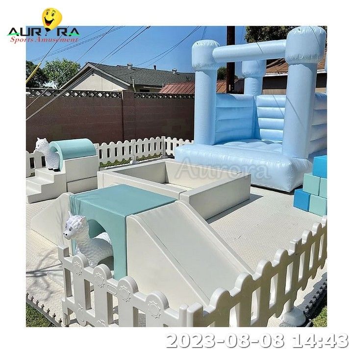 Blaue aufblasbare Aussteiger Soft Play Sets Kinder spielen Park Ball Pit mit Rutsche im Freien