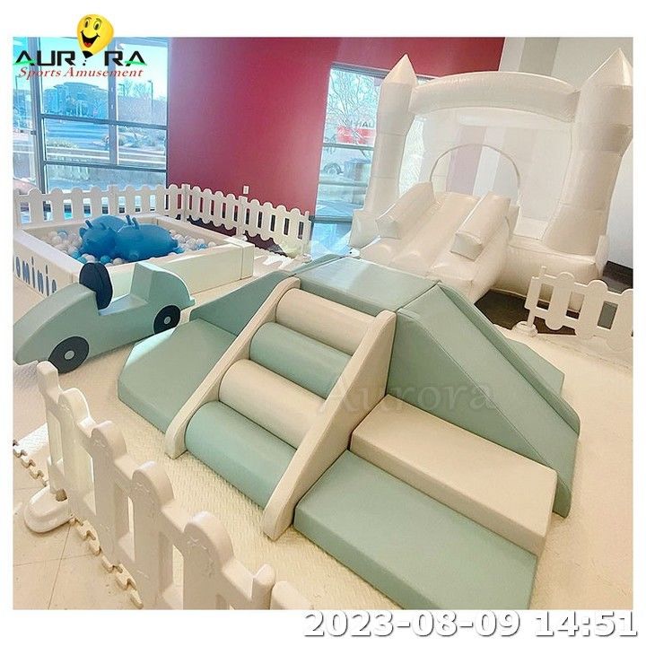 Outdoor Soft Play Spielzeug Soft Play Ausrüstung Indoor Soft Play Pink mit Türsteher