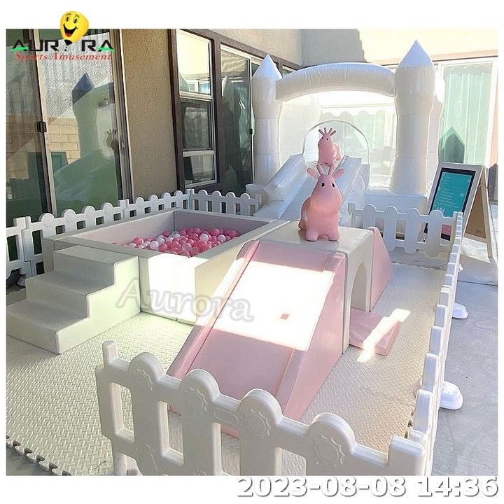 Outdoor Soft Play Spielzeug Soft Play Ausrüstung Indoor Soft Play Pink mit Türsteher