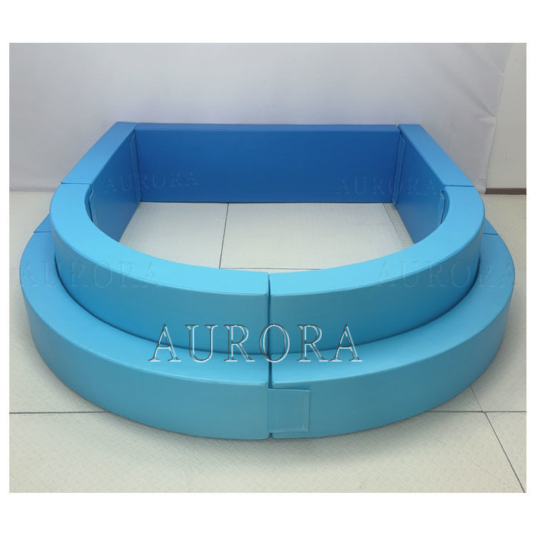 Cyan Blue Ball Pit Kinder Soft Play Ausrüstung Spielparty Farbenfrohe Wolkenbogen