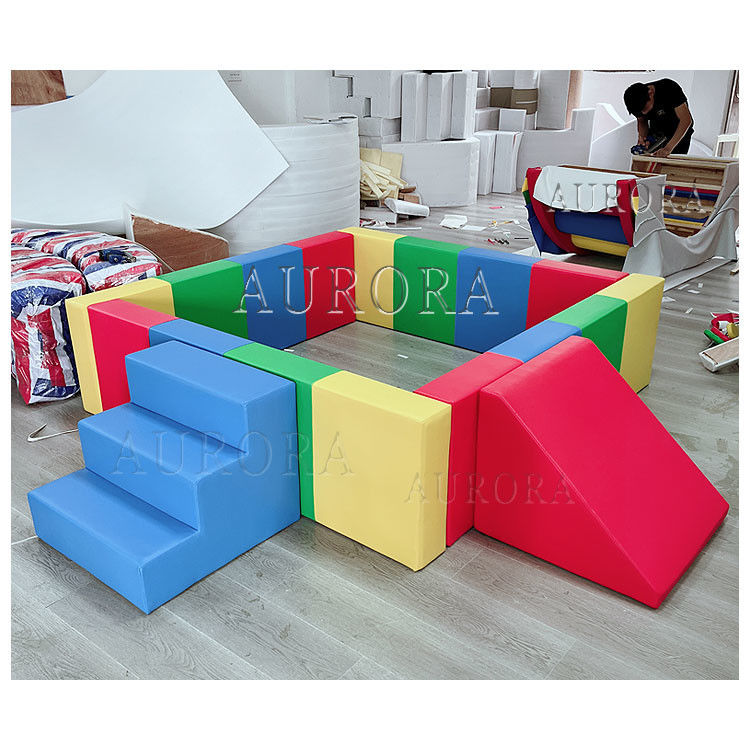 Soft Play Mietgeräte Soft Klettern Rutsche Spielen bunte Schaumblöcke Set